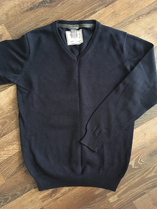 Детская одежда 128 см. (3 фото из 8)
