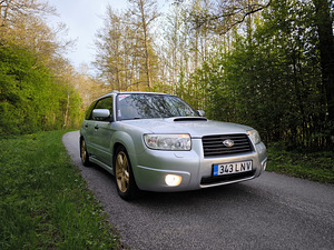 Subaru forester XT 2,5t 169kw (2 foto / 15)