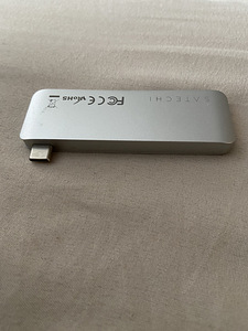 Адаптер MacBook Air USB C 5 в 1 (2 фото из 3)