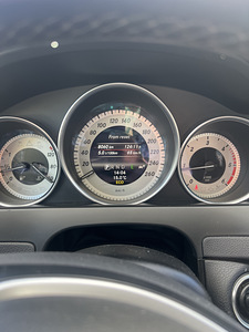 Mb C200cdi vahetust suurema auto vastu. (6 foto / 12)
