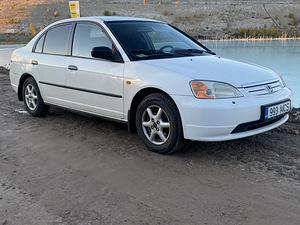 Honda civic 1.4 2001 (2 foto / 3)