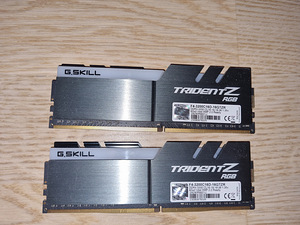 G.SKILL Trident Z RGB DDR4 2x8GB (3 foto / 4)