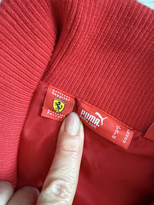 Куртка Ferrari (3 фото из 4)