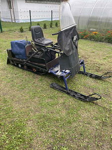 Mootorsaan suusamooduliga (9 foto / 10)