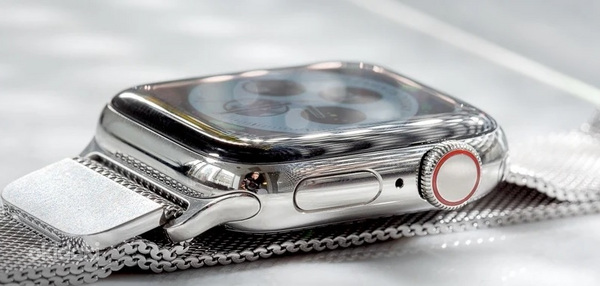 Apple watch series 5. Сапфировое стекло! (фото #1)
