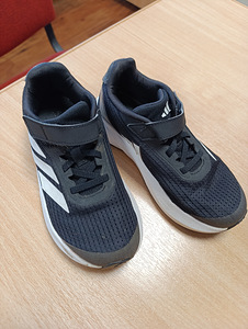 Tossud Adidas 32 (2 foto / 3)