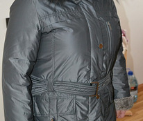 Женская осенняя куртка 40 размер XL