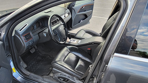 Volvo V70 Summum (6 foto / 8)