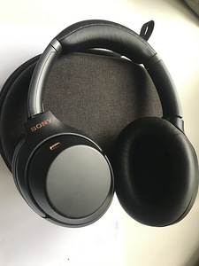 Sony WH-1000XM3 (3 foto / 3)