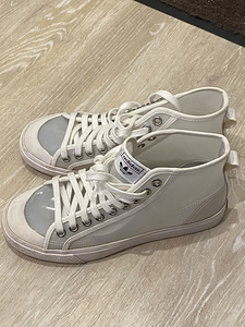 Кроссовки Adidas 40 (2 фото из 3)