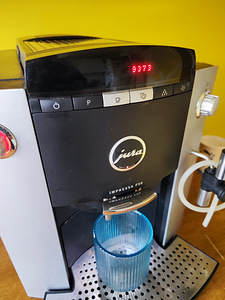 Jura F50 kohvimasin (5 foto / 7)