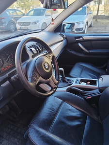 Продам автомобиль (10 фото из 10)