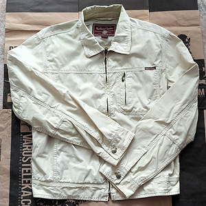 Marlboro Classics Size X-Large (2 foto / 8)