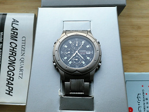 Citizen Quartz Alarm Chronograph 6870 Titanium (3 foto / 8)