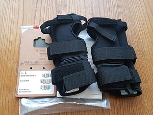 Dainese Men's Hector Wristguard (4 foto / 8)