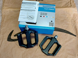Shimano PD-EF202 Bike Flat Pedals + Reflector SM-PD69 (1 foto / 10)