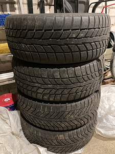 Lamellrehvid Hankook Winter Icept RS 91H 205/55/R16 (2 foto / 2)