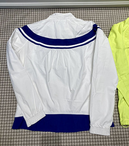 Tacchini; Nike; New Balance kilekas, tuulejope (4 foto / 10)