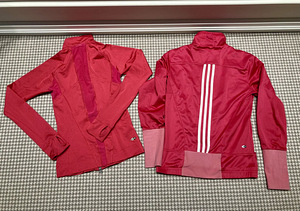 Толстовка adidas s32/34; s38 (6 фото из 6)