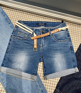 Zara, Levis lühikesed teksad s32/34/36 (5 foto / 8)
