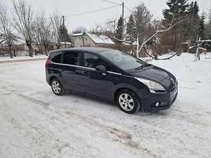 Peugeot 5008 (1 foto / 7)