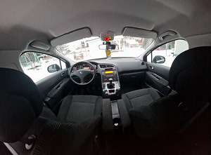 Peugeot 5008 (6 foto / 7)