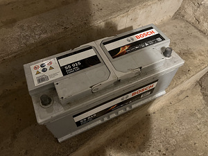 Autoaku Bosch 920A 110Ah (2 foto / 6)