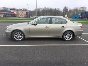 BMW 530d 173kw manual (5 foto / 5)