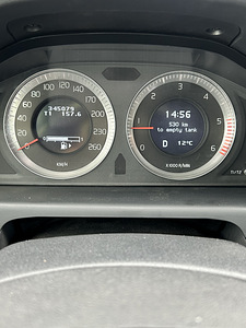 Volvo xc70 2.4 136kw 2008 (6 foto / 7)