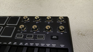AKAI MPC MINI hibrid 3 exclusive (1 foto / 4)