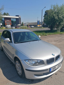 BMW 116i (2 фото из 8)