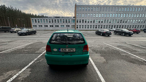 Volkswagen Polo (4 foto / 14)