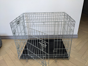 Savic Dog Residence tsingitud metallpuur koertele M suurus (2 foto / 2)