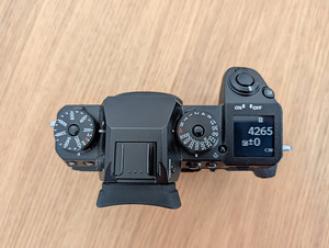 Fujifilm X-H1 + uus akutald ja 2 akut (4 foto / 6)