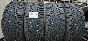 Шины R17 225 45 17 Kumho 8мм (1 фото из 1)