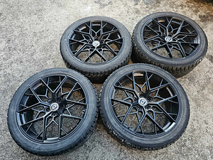 Диски R19 5x108 Citroen Jumpi + шипованные шины - новые (1 фото из 7)