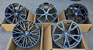 Диски r20 5x120 BMW x5 x6 f15 f16 E70 E71 E53 (6 фото из 8)