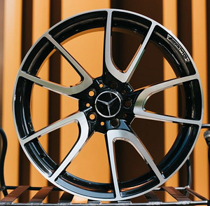 Veljed r18 MB 5x112 AMG Vito Viano V C E S jne replica (1 foto / 3)