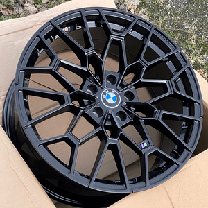 R20 диски 5x120 для BMW f10 f11 f02 f01 и т.д. разные ширины (1 фото из 4)