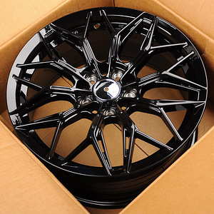R17 veljed 5x112 AMZ 17x7.5 ET: 35 66.6 Color: Black dark (2 foto / 2)