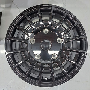R16 veljed 5x160 Gloss Black uued replica (1 foto / 1)