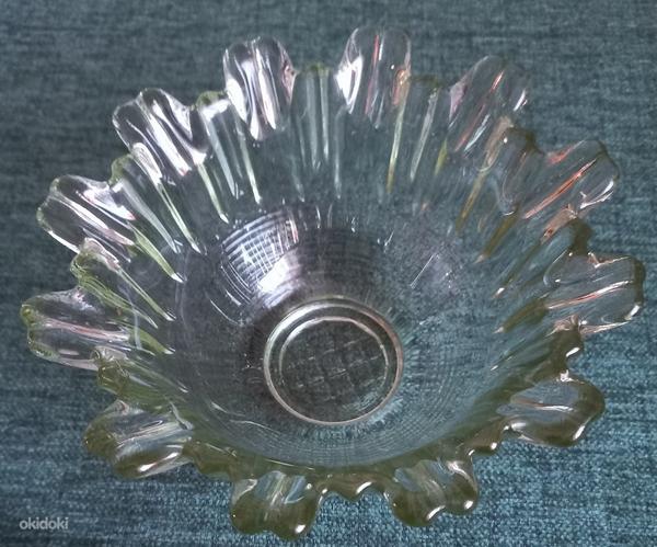 Винтажная ваза-конфетница Неман, стекло СССР (фото #1)