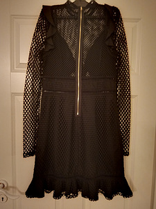 Guess новое платье (2 фото из 5)