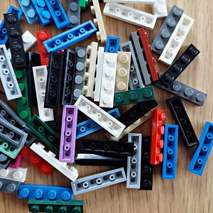 Lego 1x4 plaatide komplekt - 75tk (3 foto / 3)
