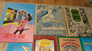 Детские книги (2 фото из 3)