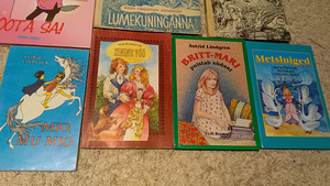 Детские книги (3 фото из 3)