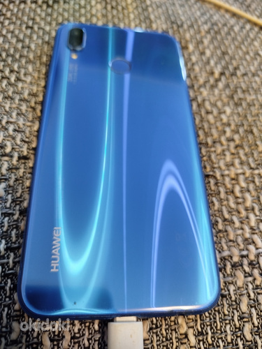 Huawei P20 Lite (фото #2)