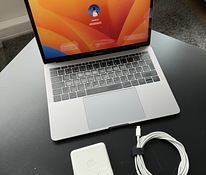 MacBook Pro 2017 13" 256 ГБ 2x порта Thunderbolt3