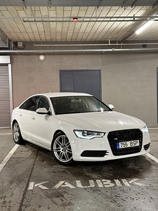 Продается Audi A6 C7 Quattro (1 фото из 13)
