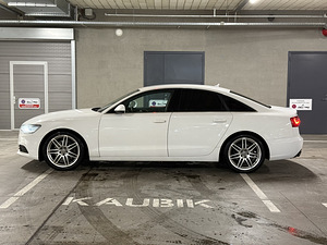 Продается Audi A6 C7 Quattro (6 фото из 13)